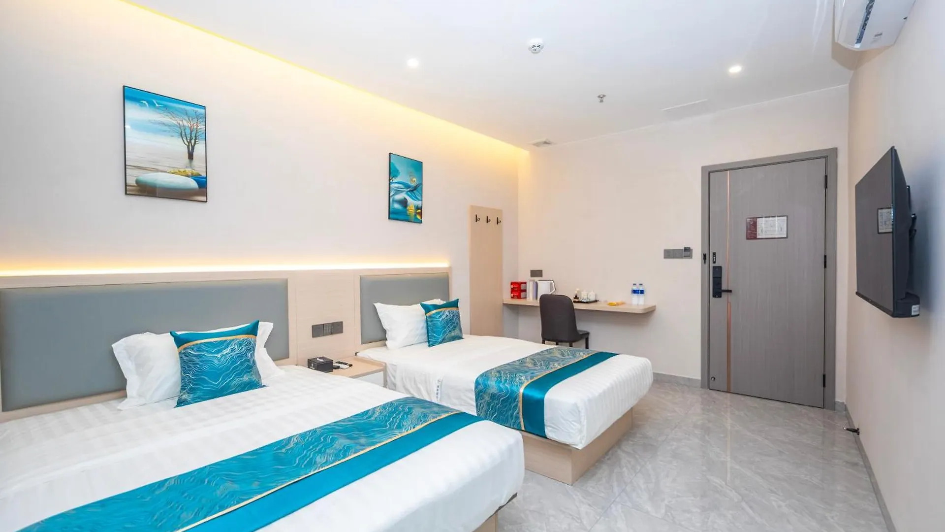Zhuhai Xiangzhou Yijing Express Hotel