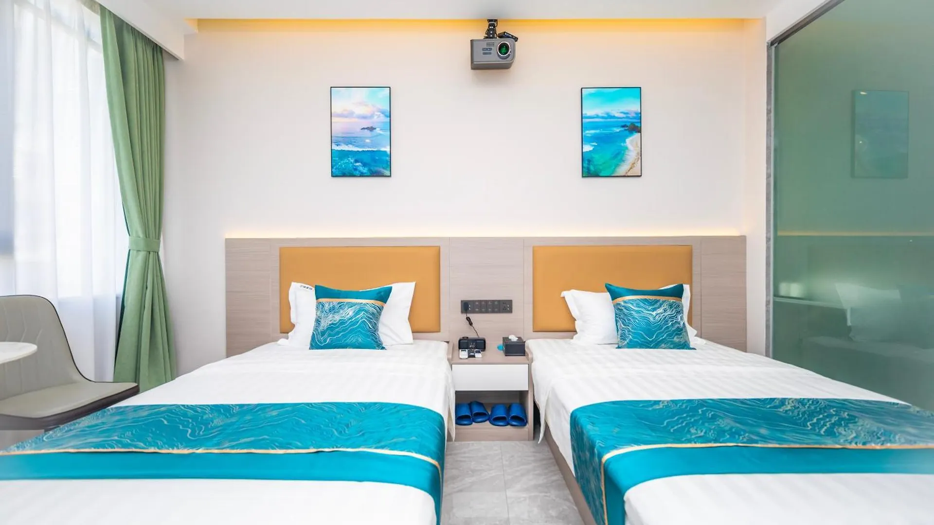 Zhuhai Xiangzhou Yijing Express Hotel